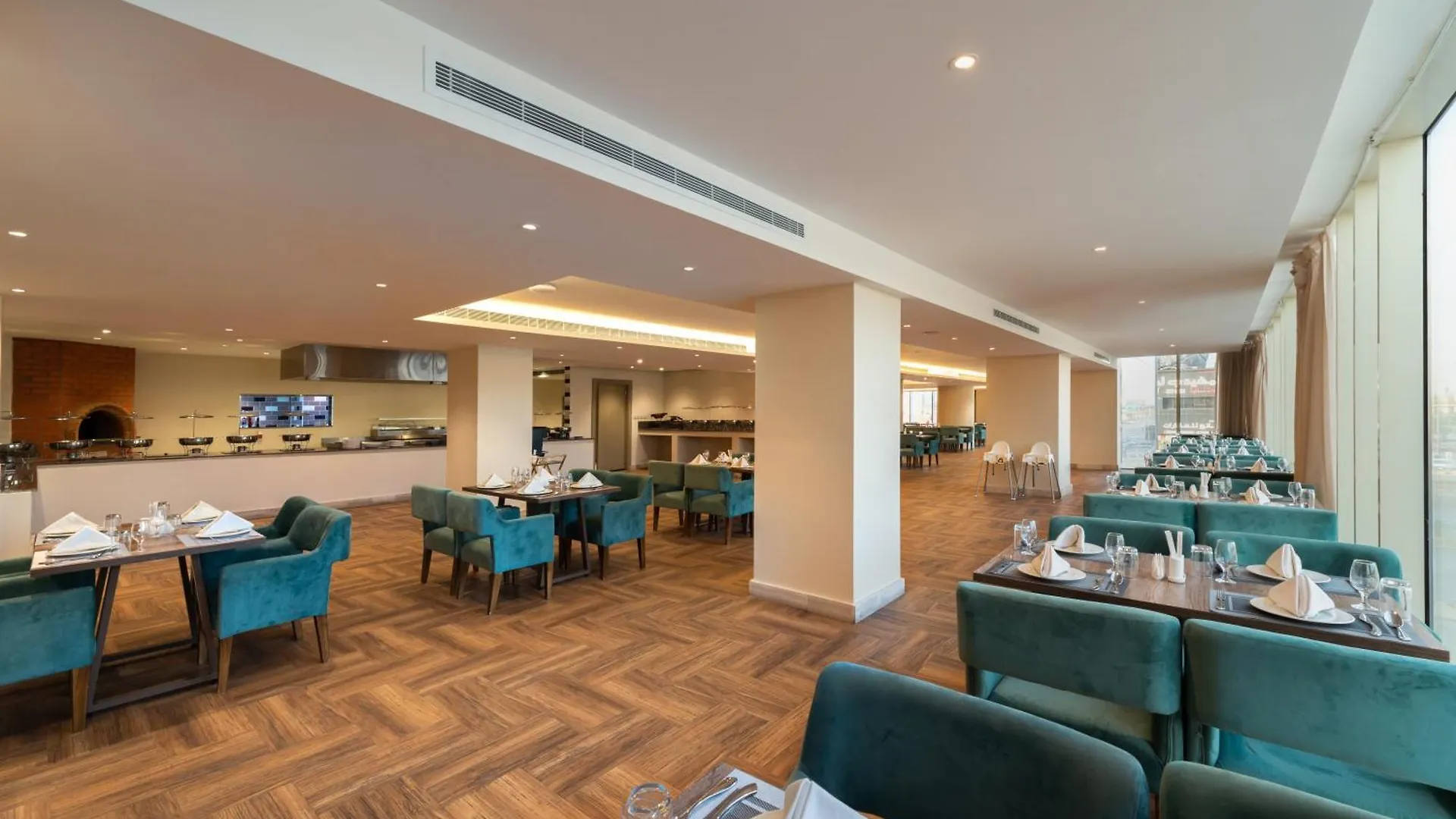 利雅德 Hdb Financial District酒店 4*,