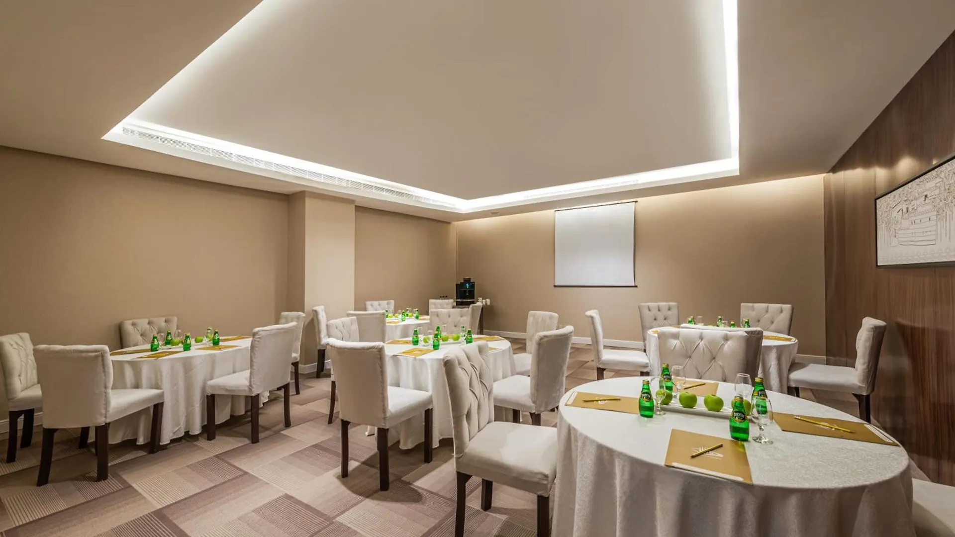 Hdb Financial District Hotel Riyadh